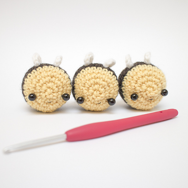 Kawaii bee amigurumi