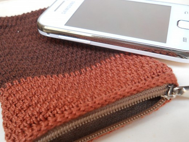 Man's Phone Purse