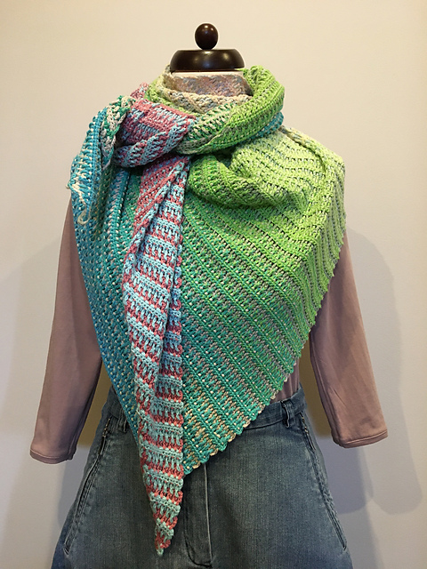 Agata Shawl
