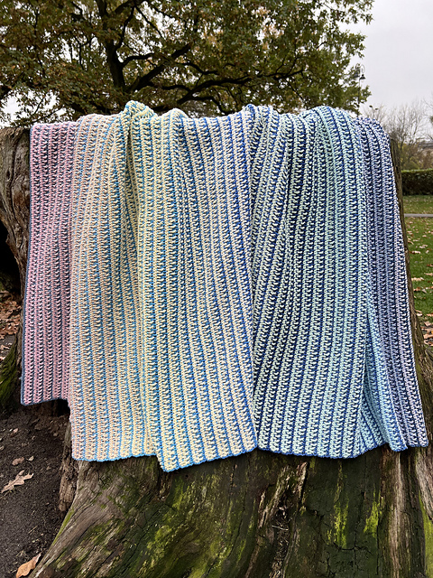Agata Blanket