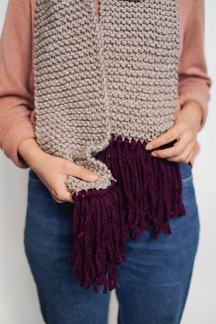 Willow Tassel Scarf