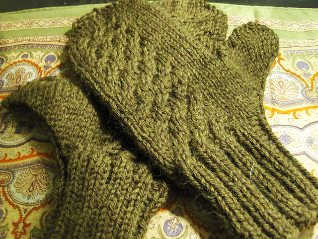 Moonlight Mittens