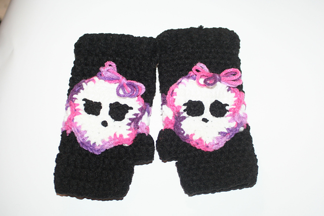 Monster High-ish Wristers