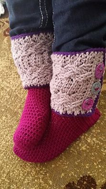 Adult Cable Cuffed Slipper Boots