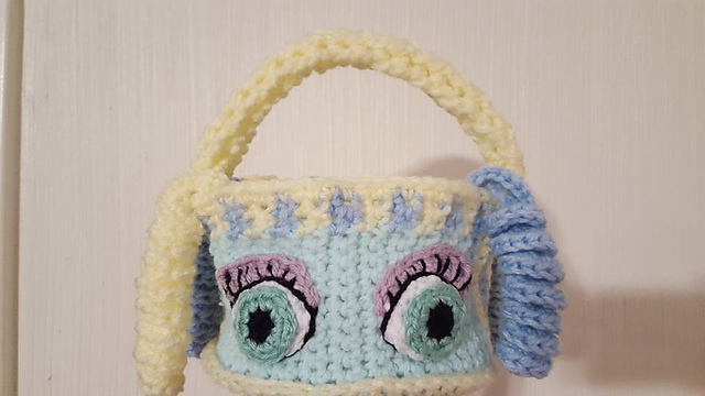 Laura Ness Basket