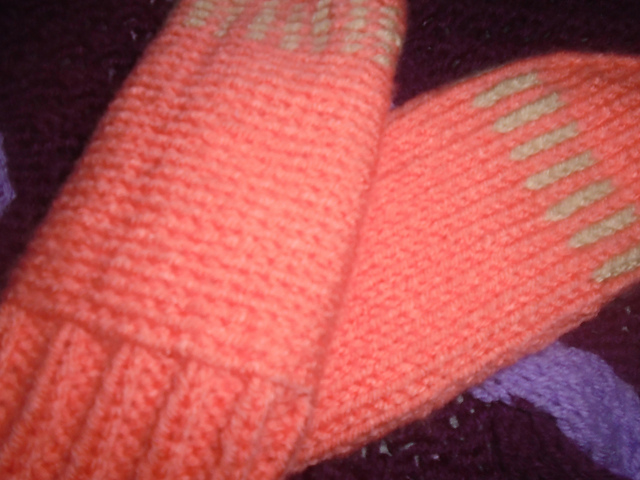 Norwegian Purl-Side-Out Twined Knitted Mittens