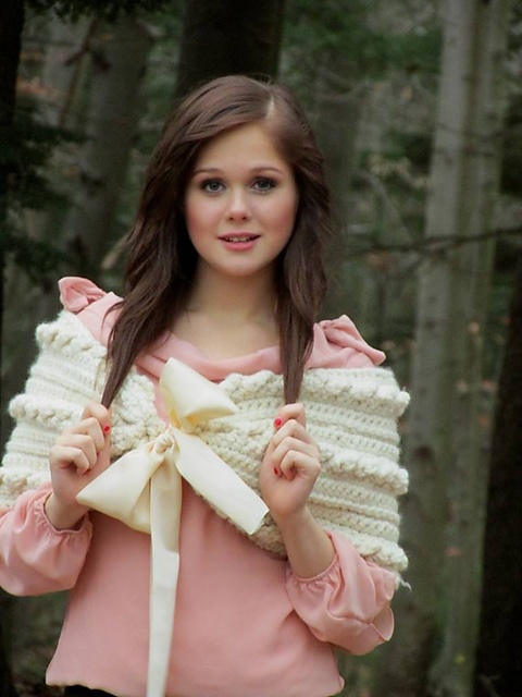 Cables and Ribbon Wrap