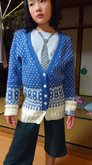 D.cardigan（編み込みのカーディガン）