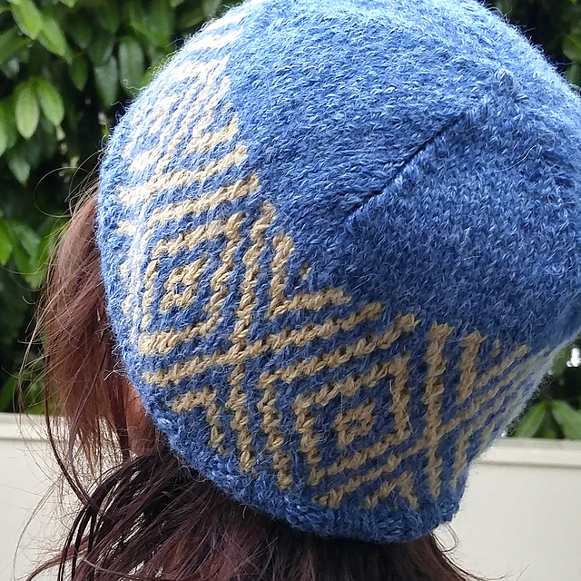 diamond mosaic hat