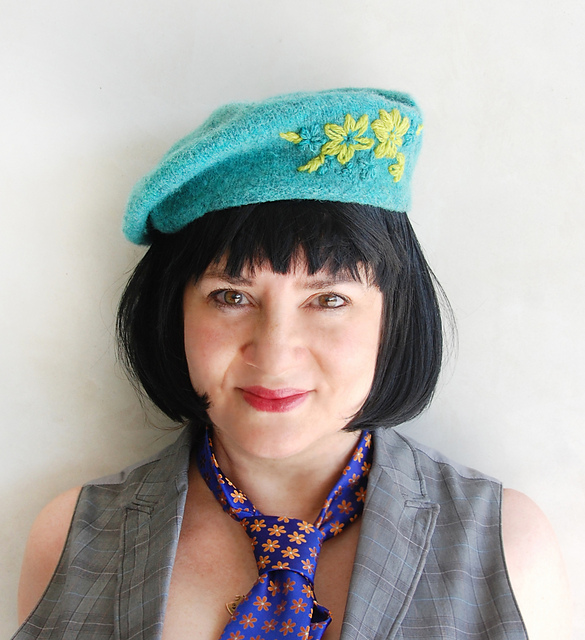 wardrobe essentials:  beret