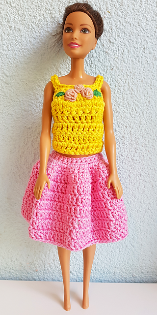 Simple Outfit for Barbie Trendy Doll