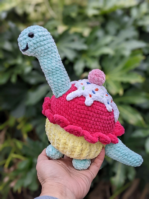 Delisaurus the Cupcake Dinosaur