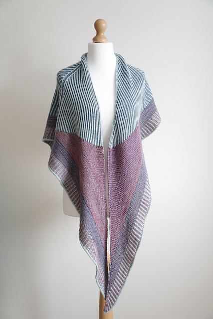 15 Triangles Brioche Shawl