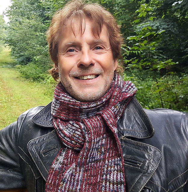 Chequers Brioche Scarf