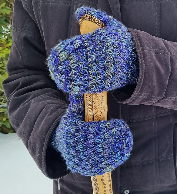 Junction Mittens