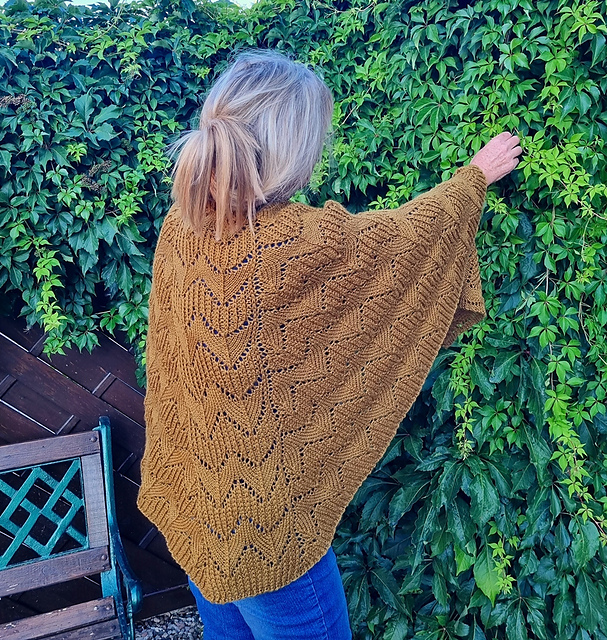 Dragon Scales Shawl