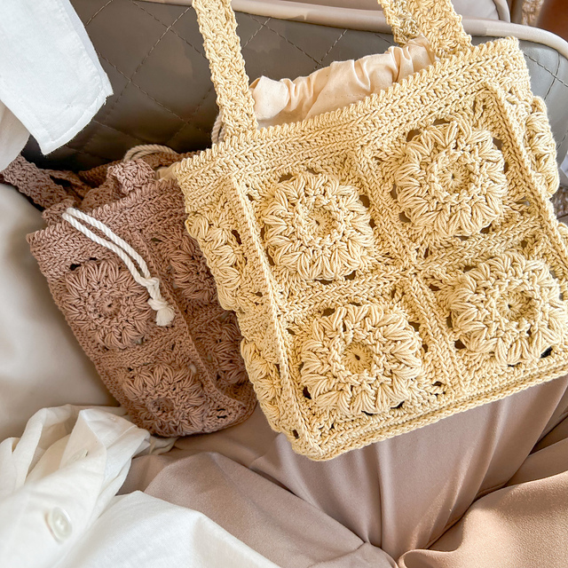Flower Motif Tote Bag