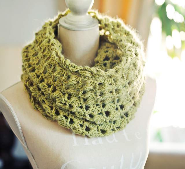 Olive Cowl