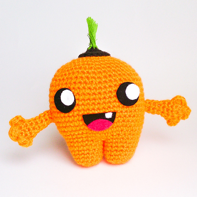 Azazel, the evily cute baby carrot