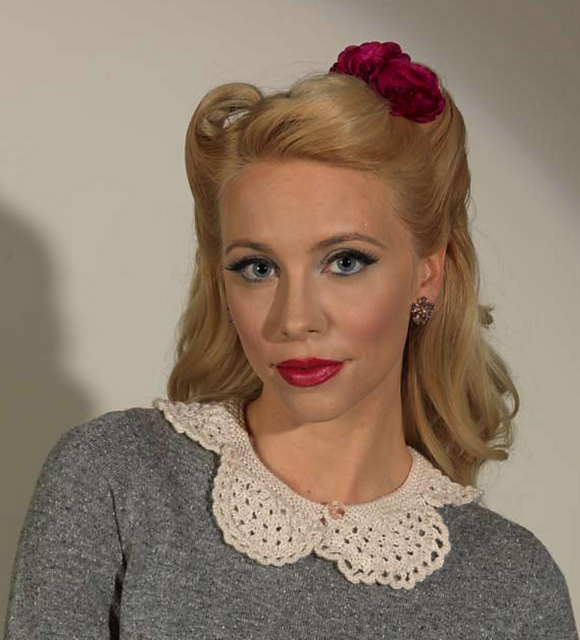 Lacy Collar