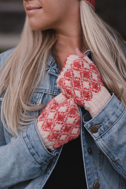 Candy Peel Mitts
