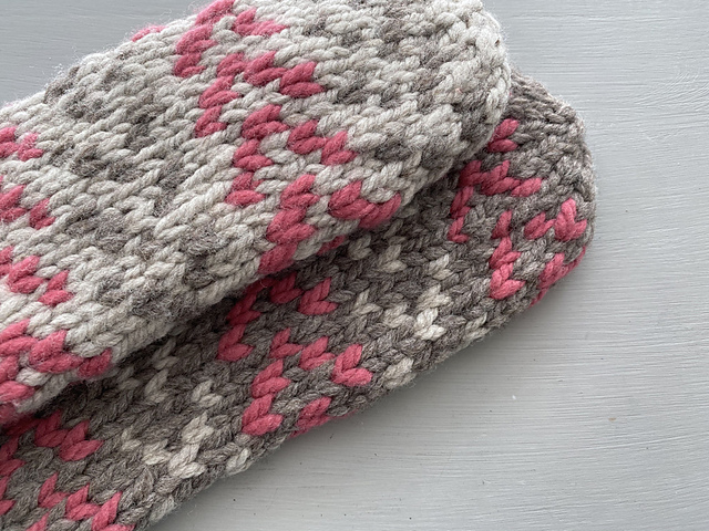 Moreley Mittens