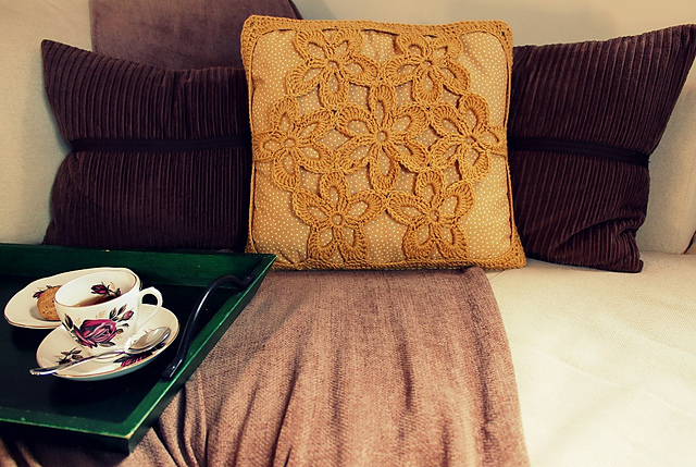 Mia Cushion Cover