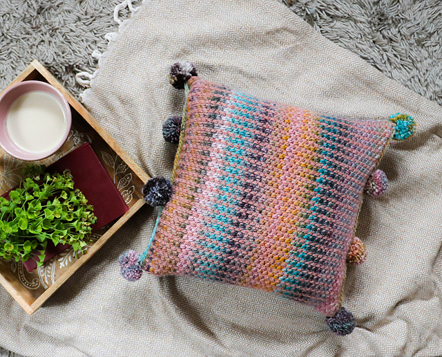 Piccadilly cushion