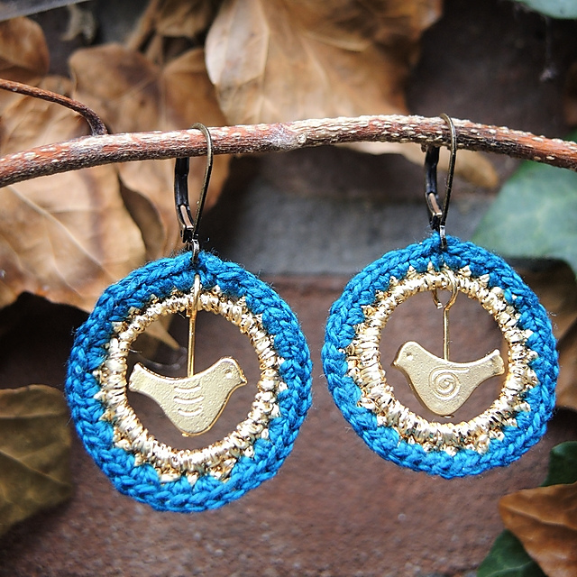 earrings 'tweet'