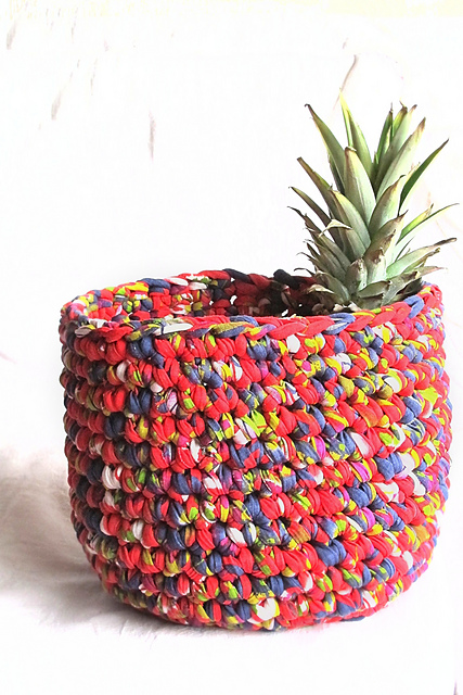 Gehaakte mand /crocheted zpagetti basket