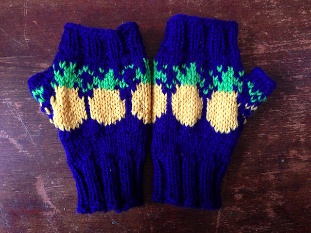 Pineapple Mitts