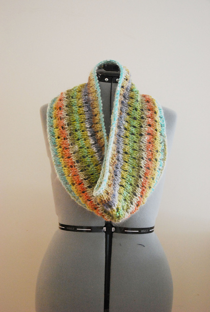 Lace Cowl