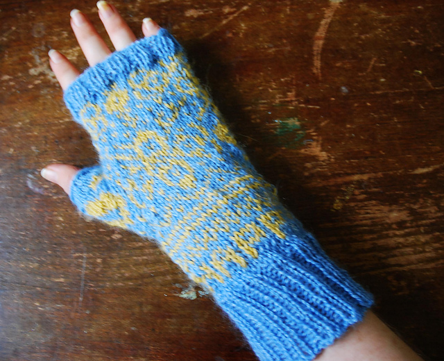Happy Mitts
