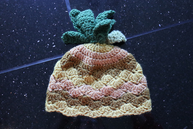 Pineapple Hat