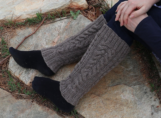 Knit Cabled Legwamers