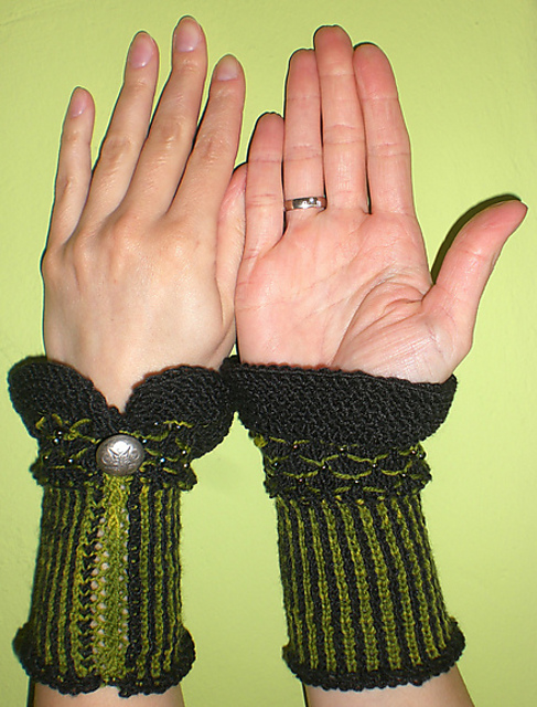 Brocade Wrist Warmers