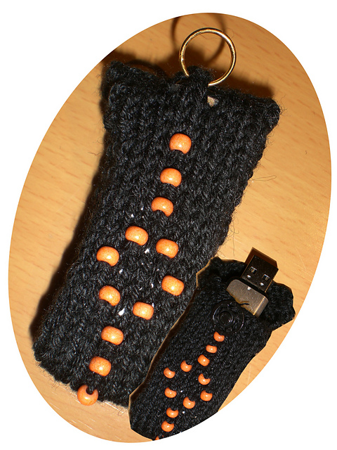 TRON suit USB cozy keyring 