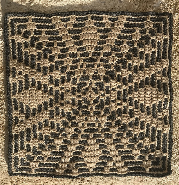 Ravelry: Medusa Big Tile 3 pattern by Morena Lolli
