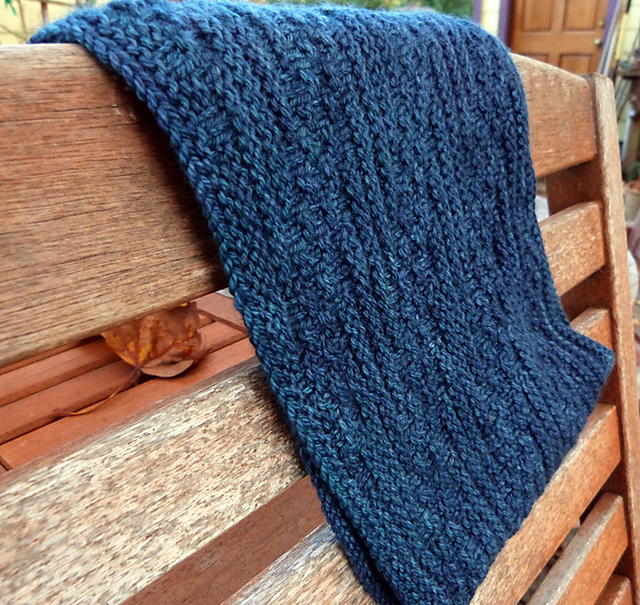 Mountainous Valley Cowl