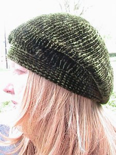Touch Me Slouchy Beret 332