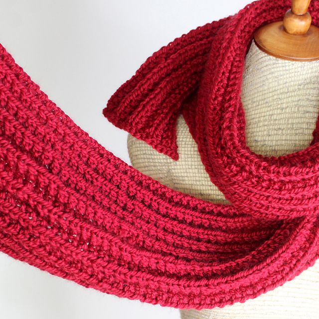 Ravelry: Hot Frosty Scarf Replica pattern by Kristen McDonnell