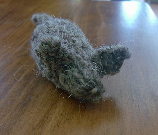 Ravelry Seamless Catnip Mouse pattern by Miranda Harp
