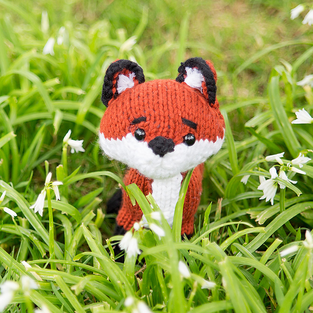 Ravelry: Fox pattern by Megan Kreiner