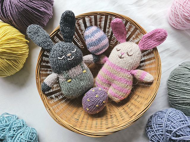Rabbits & Easter Eggs