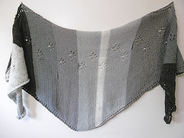 Alice Cat's Paw Wrap