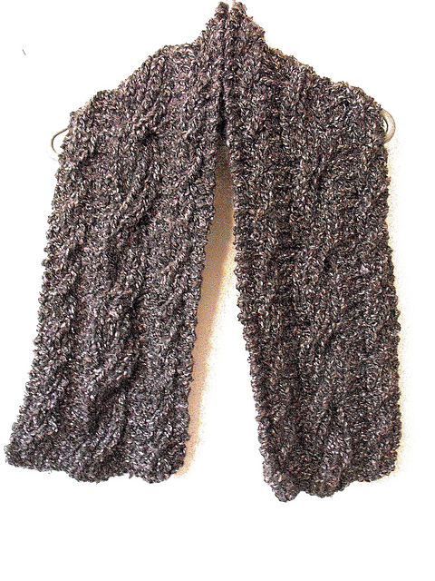 Ken's Reversible Cables Scarf