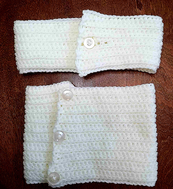 Buttoned Headband and Cowl