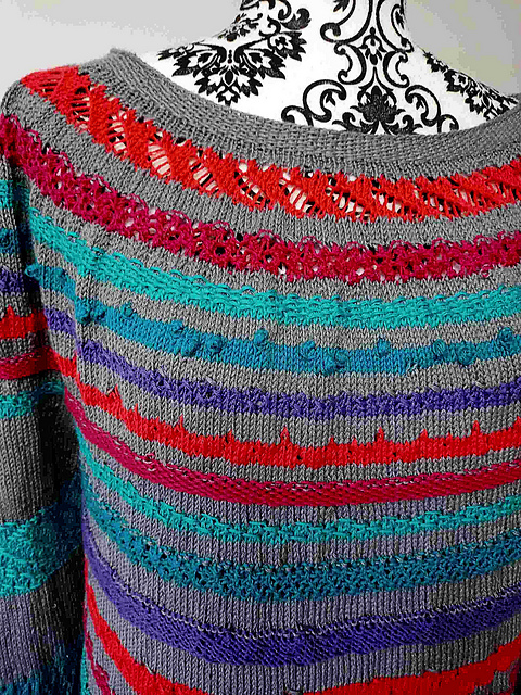 Sampler Circular Yoke Pullover