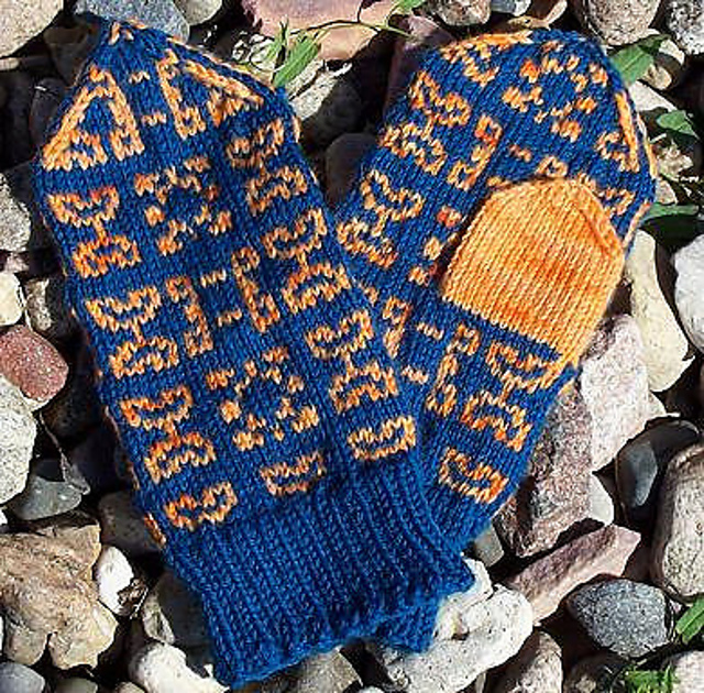 Fyen Folk Mitten