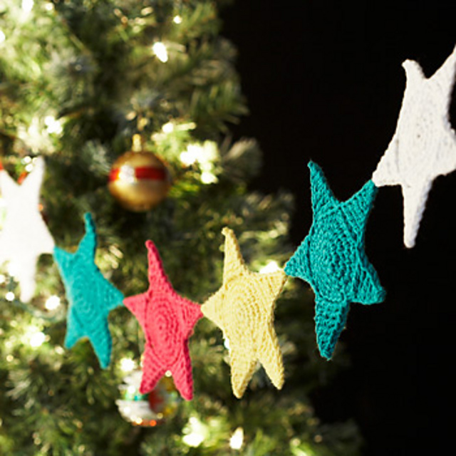 Holiday Stars Garland